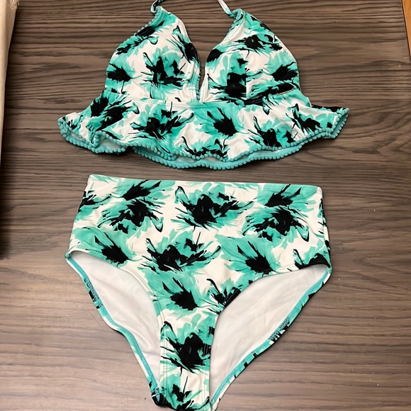 Nicole Miller Other - Nicole Miller Swim